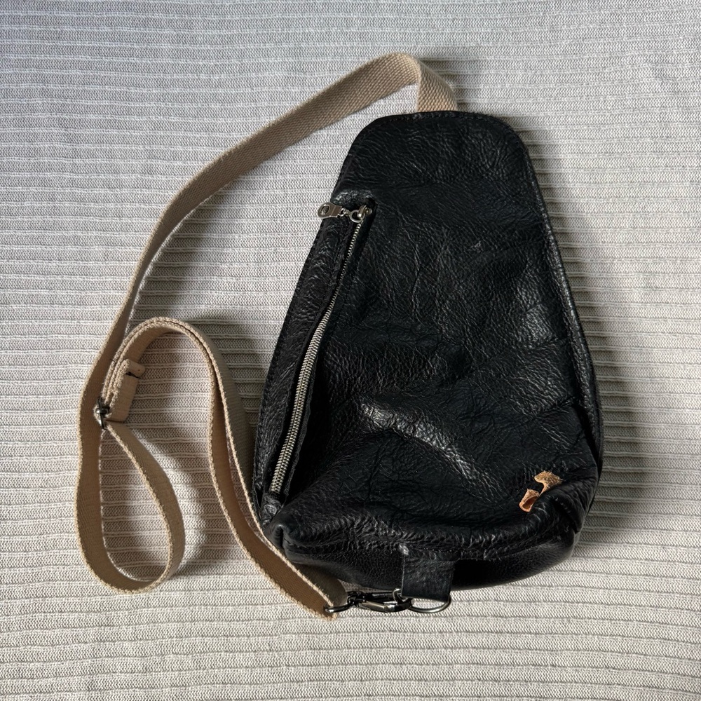 Thistle leather crossbody purse